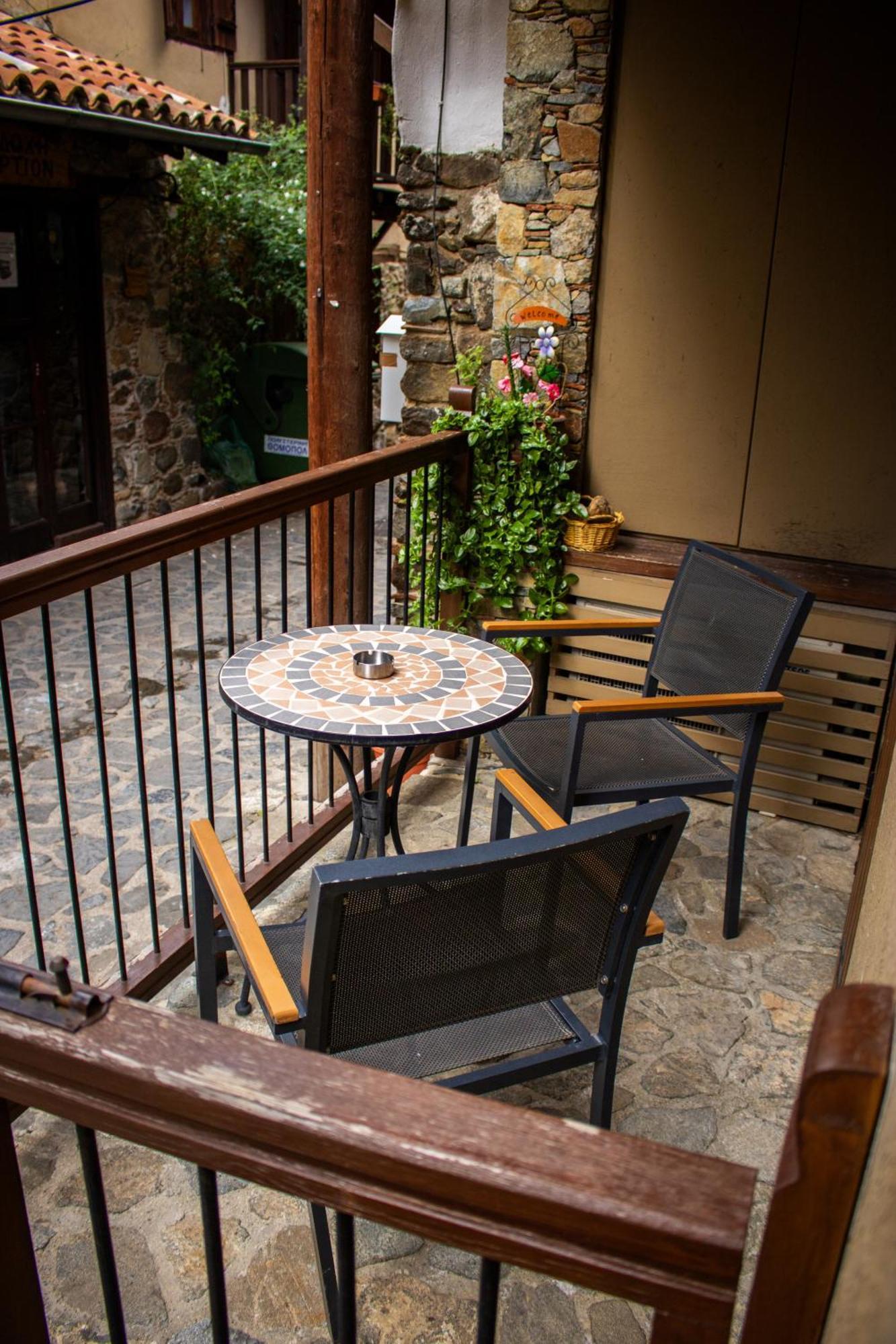 Morfeas Kakopetria Apartment Екстериор снимка